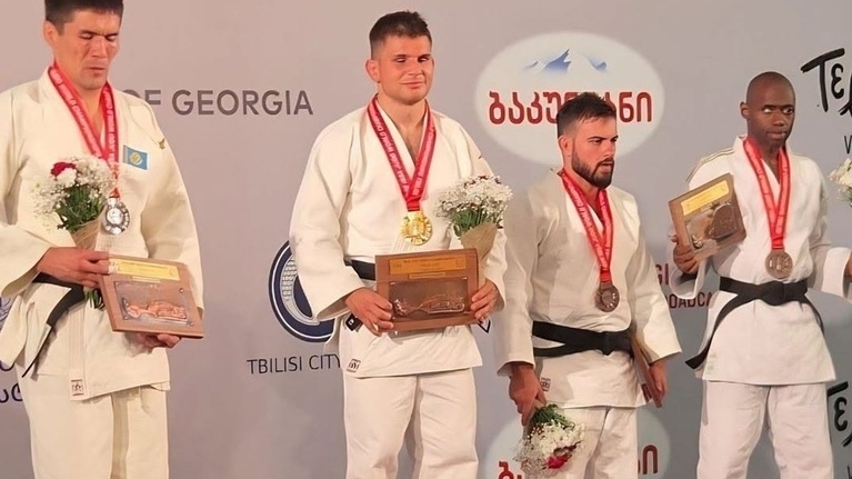 Alex Bologa, campion mondial pentru a treia oară la para judo