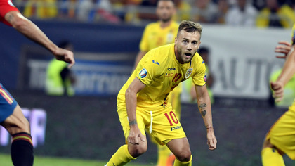Răspunsul surprinzător al lui Alexandru Maxim, când a fost întrebat ce pasiuni are. ”Cred că am de fiecare dată o minge de fotbal în maşină”