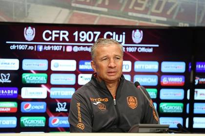 "Au început să cânte după un amical cu Austria". Dan Petrescu primeşte replica după comentariile acide la adresa naţionalei: "Asta îi spun domnului Petrescu"