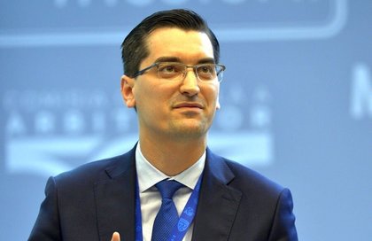 Răzvan Burleanu a vorbit despre demiterea lui Mirel Rădoi. ”Cu siguranţă echipa naţională poate mult mai mult de atât”