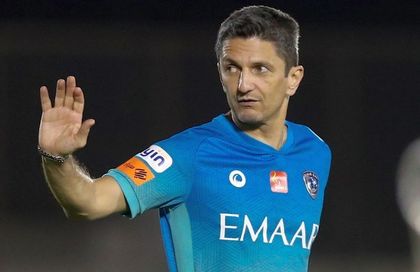 EXCLUSIV | Reacţia lui Răzvan Lucescu după "dezastrul" naţional din octombrie. Cauzele identificate de fostul selecţioner: "Nu mă surprinde această situaţie"