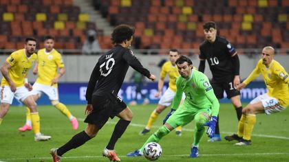 Încă un nume important din fotbal îl critică pe Mario Camora. ”A fost slab, de-asta a şi fost schimbat. Deja începem să ne punem semne de întrebare”