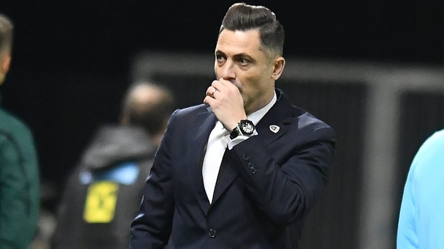 Probleme pentru Mirel Rădoi înainte de JO 2020! Confesiunea selecţionerului României