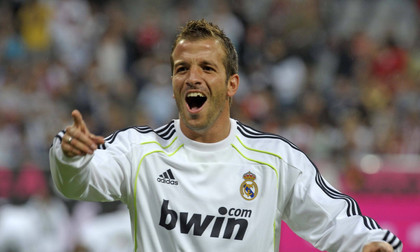 Elogiul lui Rafael van der Vaart pentru o legendă a fotbalului românesc: ”A fost unul dintre idolii mei!”