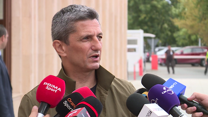 VIDEO | Mesajul lui Răzvan Lucescu înainte de meciurile echipei naţionalei: ”Au făcut paşi în faţă!”