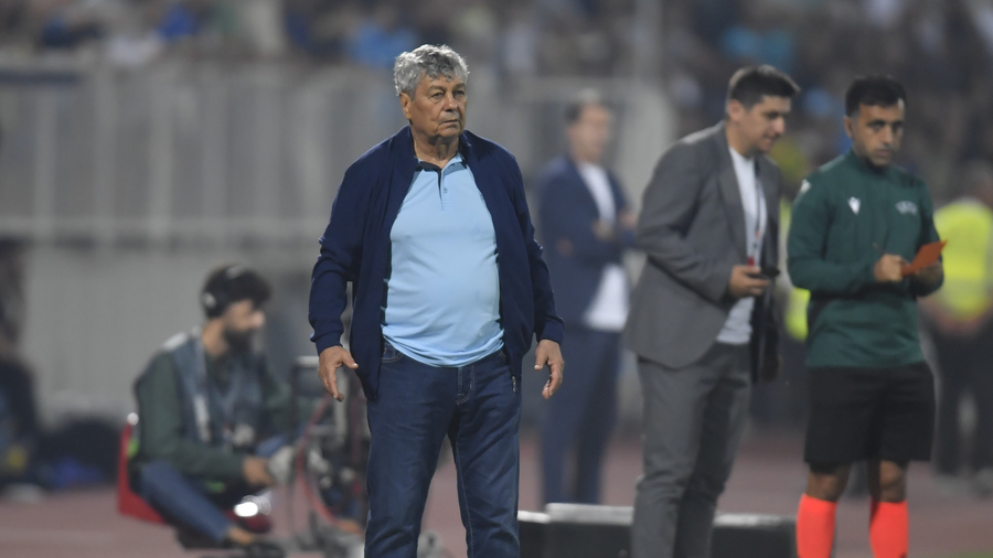 Mircea Lucescu, nemulţumit înaintea partidei cu Lituania! "Nu e ceea ce trebuie să fie" | VIDEO EXCLUSIV