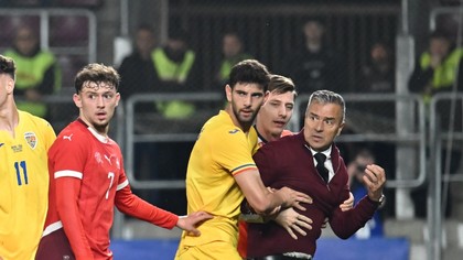 Daniel Pancu şi-a aflat pedeapsa! Ce suspendare a primit de la UEFA după gesturile din partida cu Elveţia U21