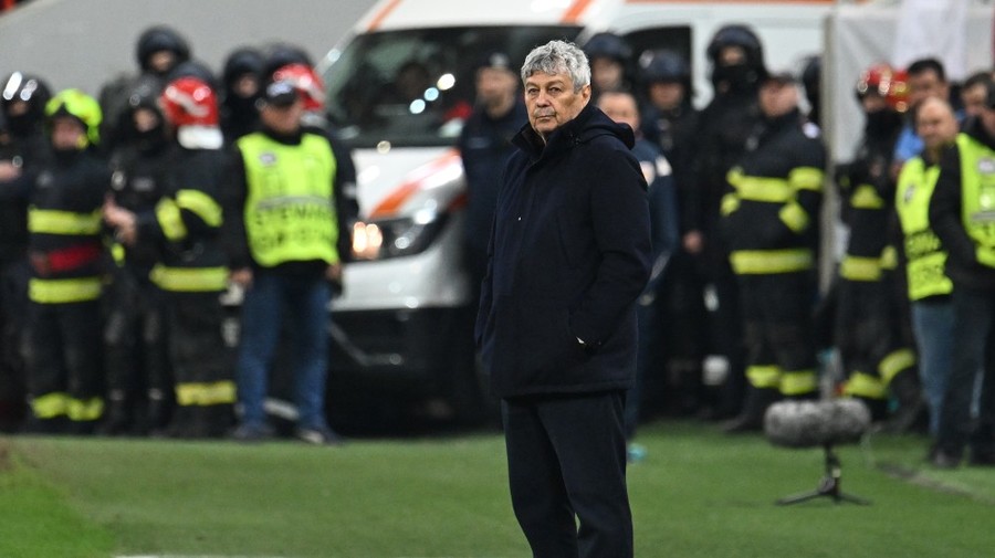 A tunat şi a fulgerat la adresa lui Mircea Lucescu! Discurs fără menajamente după conferinţa selecţionerului: „Nu ne lua peste picior, că nu e în regulă” | EXCLUSIV