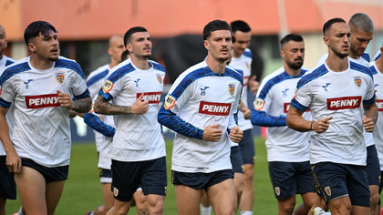 Ce echipă de start a ales Mircea Lucescu pentru meciul cu Austria. Surprize în poartă şi atac