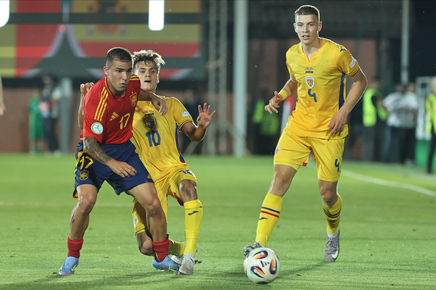 România - Spania 1-3. Calificarea în semifinalele EURO U19 depinde de meciul cu Danemarca