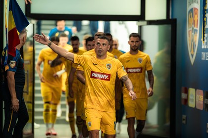 Nicolae Stanciu, scuze publice faţă de suporterii României după umilinţa încasată cu Canda: „E ruşinos”