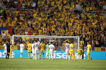 VIDEO | Kousoulos, intrare horror la Stanciu! Cipriotul a scăpat cu cartonaş galben