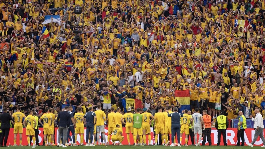 Vinovaţii fără vină. Cine ne scoate la lumină? Aplauze? Doar pentru suporteri | Editorial Răzvan Dragomirescu

