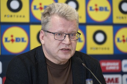 Slovacii au explicat motivul pentru care au refuzat amânarea amicalului cu România: „Avem obligaţii comerciale”