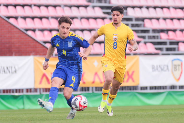 România - Ucraina 1-1. ”Tricolorii” U19 au jucat din minutul 60 cu un om în minus şi au fost egalaţi pe final