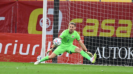 Goalkeeper-ul cu peste 300 de meciuri în Superligă e de partea lui Ionuţ Radu: "Cele mai puţine griji trebuie să ni le facem pentru postul de portar" | EXCLUSIV
