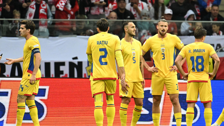 În conformitate cu scorul! Jucătorii români au luat note catastrofale după 0-6 cu Polonia. Drăguşin nici măcar 4 nu a luat
