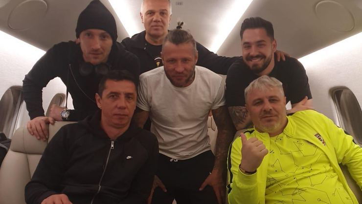 Şumudică a revenit în ţară cu un avion privat, după ce campionatul din Turcia a fost suspendat: "Nu voiam să intru în contact cu nimeni!"