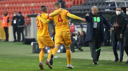 VIDEO | Dan Petrescu a debutat cu o înfrângere la Kayserispor! Alex Maxim a înscris golul decisiv pentru Gaziantep