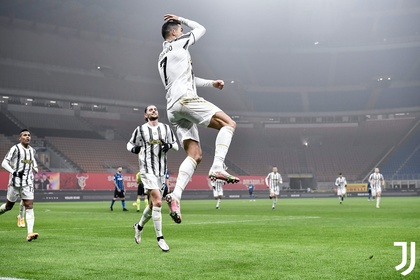 Inter - Juventus 1-2, în semifinalele Cupei Italiei, manşa tur. Cristiano Ronaldo a reuşit o 'dublă'. Drăguşin şi Radu au fost rezerve