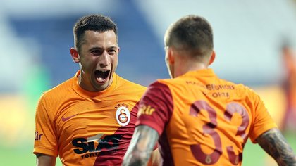 VIDEO | Moruţan, 72 de minute la debutul la Galatasaray. A ieşit în evidenţă la trei faze şi a contribuit la două goluri