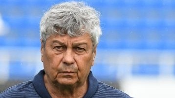 Mircea Lucescu, contestat de fanii echipei Dinamo Kiev la meciul cu Zoria: ”Un gol, un punct, un bilet pentru Bucureşti”
