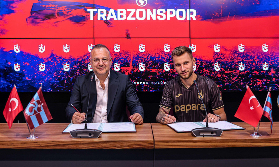 Denis Drăguş, prezentat oficial de turcii de la Trabzonspor!