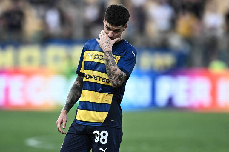 VIDEO | Repriză perfectă pentru românii de la Parma! După Valentin Mihăilă, Dennis Man a dat şi el o pasă de gol