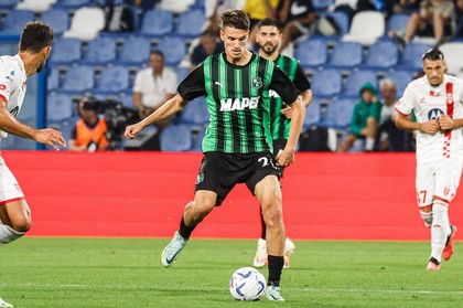 Echipa românilor Moldovan şi Boloca, eliminată cu un scor zdrobitor în optimile Cupei Italiei: AC Milan – Sassuolo 6-1

