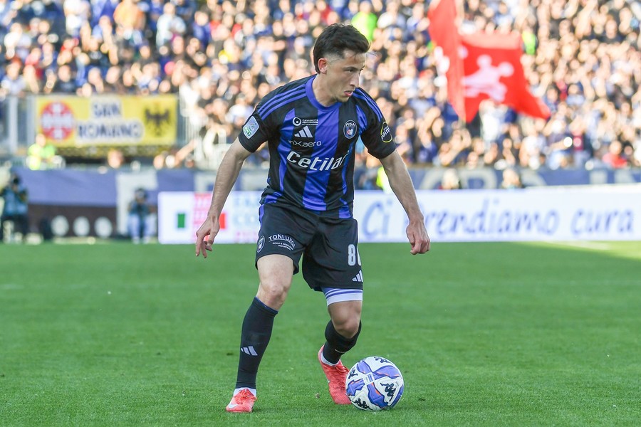 După 34 de ani, Pisa revine în Serie A. Promovarea a fost reuşită cu trei români în lot