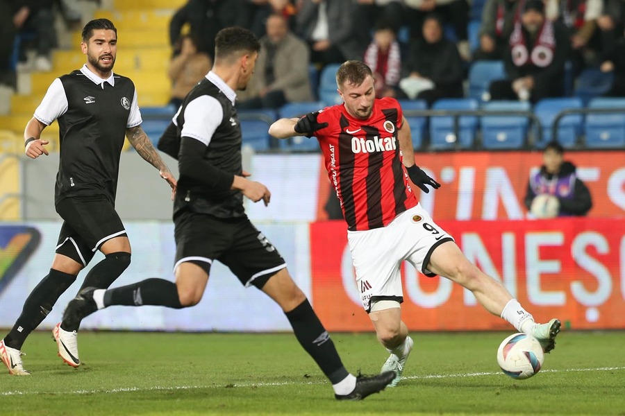 Daniel Popa a promovat în prima ligă turcă şi va încasa o primă considerabilă