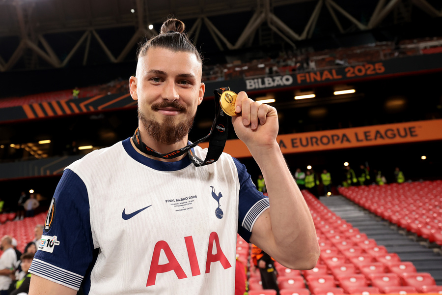 Motivul pentru care Radu Drăguşin a schimbat numărul de pe tricou