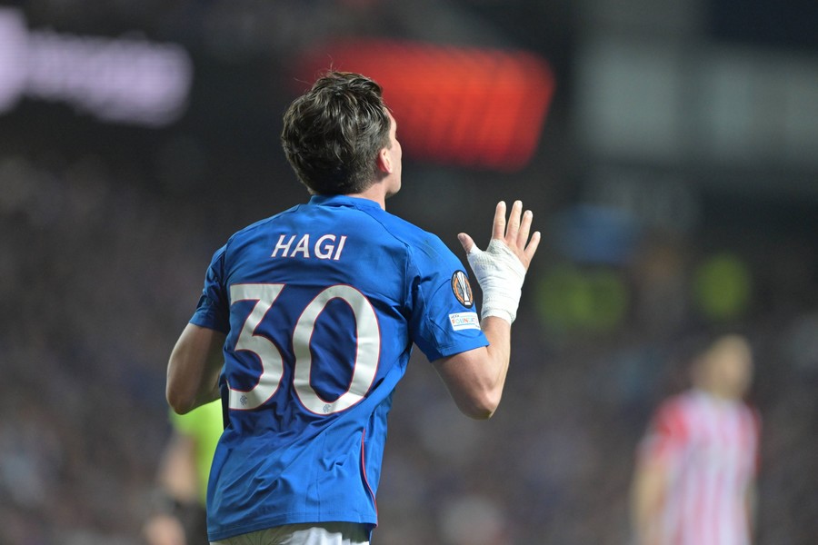 Vin astăzi la Constanţa pentru a-l convinge pe Ianis Hagi să semneze! Salariu anual de peste 1.000.000 de euro pentru internaţionalul român