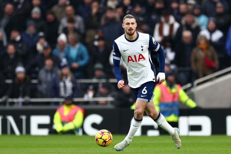 Probleme mari pentru Radu Drăguşin! Anunţul făcut de Tottenham