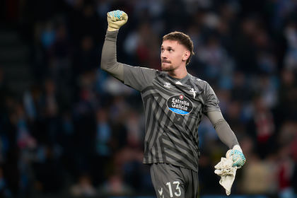 Ionuţ Radu, aproape de lovitura carierei! Portarul român este dorit de un gigant european