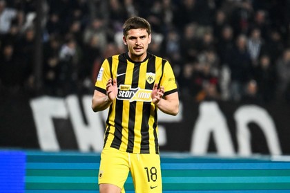 Răzvan Marin, titular la AEK Atena în meciul câştigat cu AEL Larissa