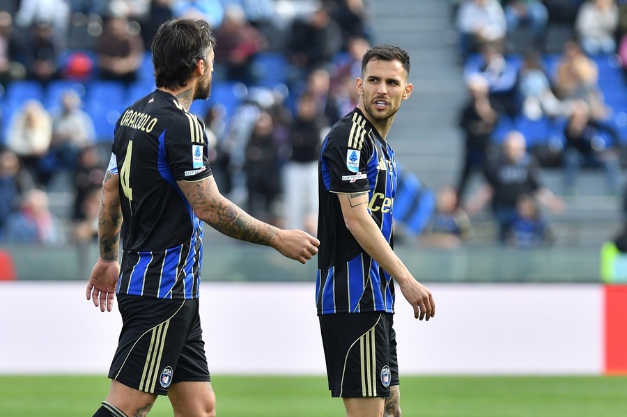 Primele detalii despre accidentarea lui Marius Marin! Presa italiană anunţă că şi transferul la Sevilla ar putea fi afectat