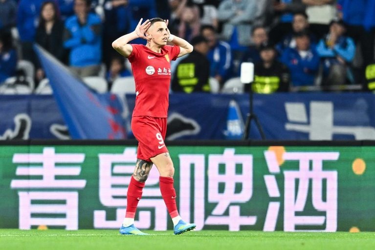 Romanii fac spectacol în China! Alexandru Cîmpanu şi Alex Ioniţă au marcat 