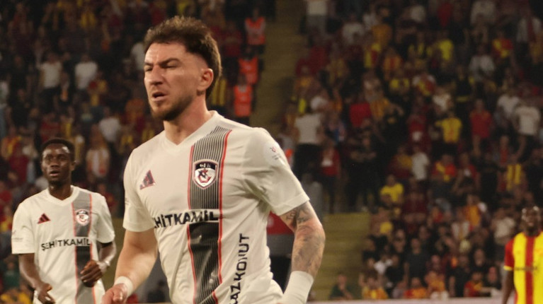 Deian Sorescu, gol superb în campionatul Turciei! A adus remiza pentru formaţia lui Mirel Rădoi
