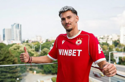 Români în lume. Debut “furtunos” pentru fotbalistul român. Două pase de gol şi eliminare, într-o singură repriză