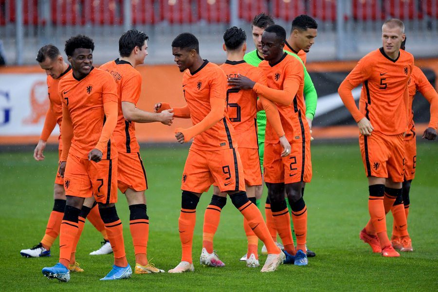 Olanda nu va putea conta pe un jucător extrem de important contra României. Un jucător de la Ajax a fost depistat cu Covid