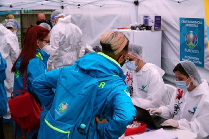 Voluntarii de la EURO au fost testaţi rapid pentru Coronavirus înaintea primului meci de la Bucureşti