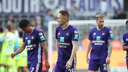 Măsură de criză la Anderlecht! Belgienii le cer jucătorilor să renunţe la salariul pe o lună