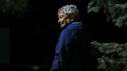 Chiar şi cu un om în minus, Mircea Lucescu iese învingător! Dinamo Kiev a tremurat cu Mariupol