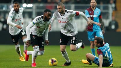 Besiktas, noul lider din Turcia. Echipa lui Şumudică termină etapa pe podium