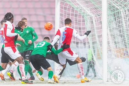 VIDEO | Meci dramatic pentru Slavia Praga! Echipa lui Stanciu a fost egalată în minutul 90+5, pe un teren acoperit cu zăpadă