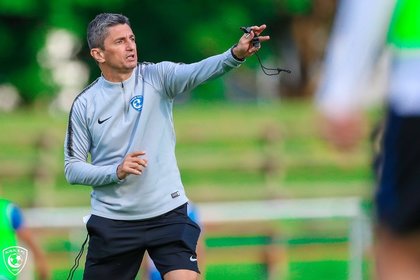 OFICIAL | Al Hilal a anunţat despărţirea de Răzvan Lucescu