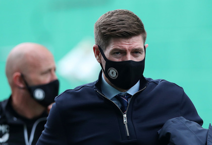 Steven Gerrard le cere fanilor să stea la casele lor şi să nu sărbătoarească titlul la meciul cu Celtic. "Trebuie să ne asumăm responsabilitatea colectivă”