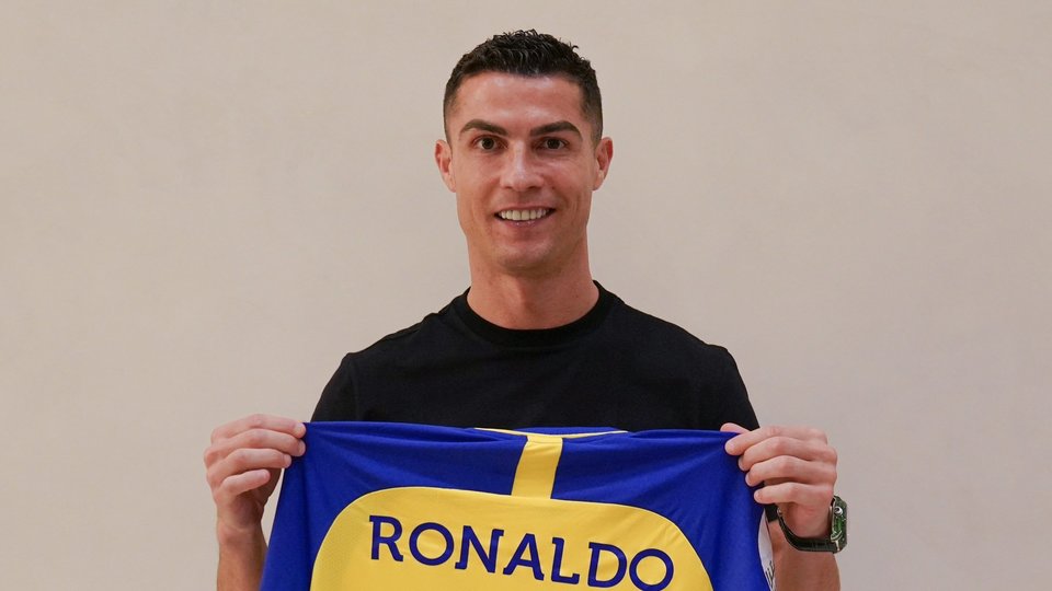 //i0.1616.ro/media/581/3142/38210/20967153/1/ronaldo.jpg