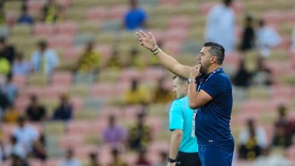 Remiză pentru trupa lui Cosmin Contra, cu Al Fateh, în campionatul Arabiei Saudite